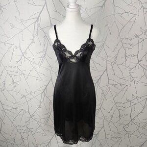 Van Raalte VTG Lace Trim Strappy Nightie Slip Dress